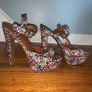 Jessica Simpson Floral Platforms